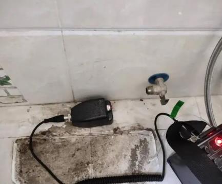 彭水屋顶漏水维修公司分享下卫生间漏水的危害及解决方法
